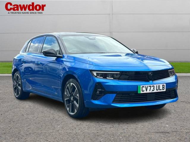 Vauxhall Astra ULTIMATE Hatchback Electric Blue