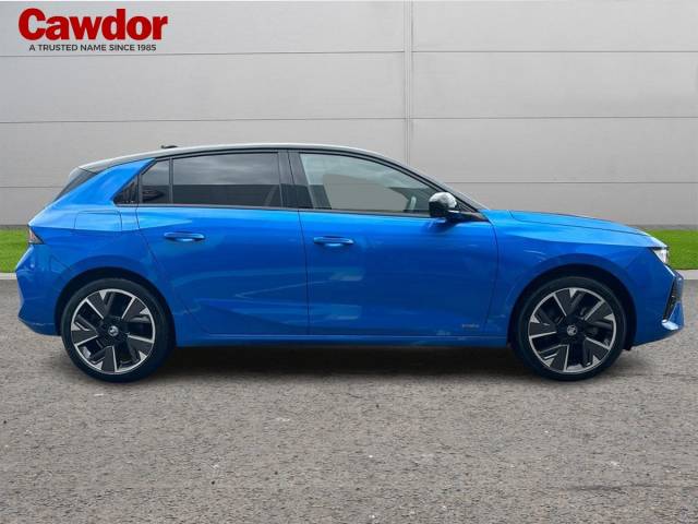 2023 Vauxhall Astra ULTIMATE