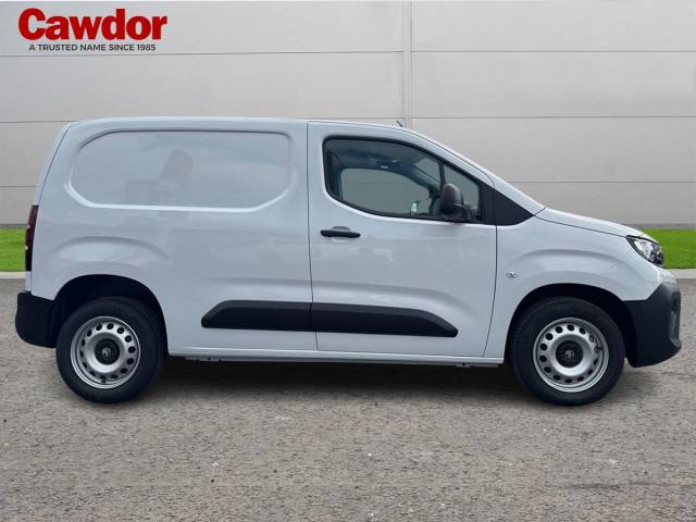 2025 Vauxhall Combo Cargo 1.5 PRIME PLUS M