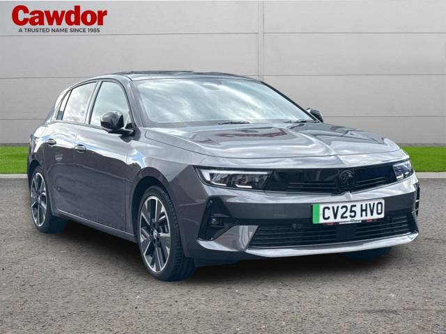 Vauxhall Astra ULTIMATE Hatchback Electric