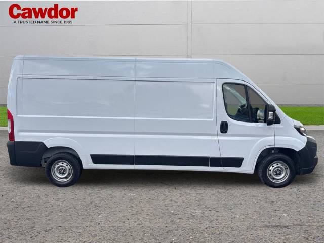 2025 Vauxhall Movano 2.2 Unclassified