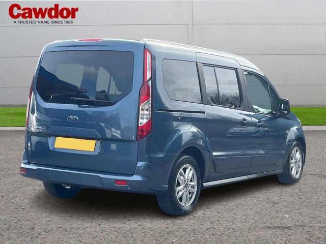 2022 Ford Grand Tourneo Connect 1.5 Diesel Estate Titanium