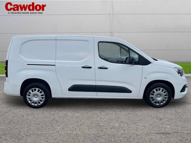 2020 Vauxhall Combo Cargo 1.5 L2H1 2300 SPORTIVE S/S