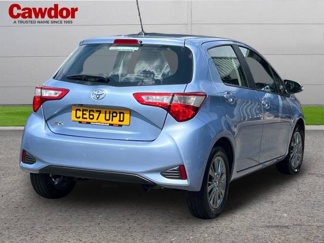 2017 Toyota Yaris 1.5 Hatchback Icon Tech