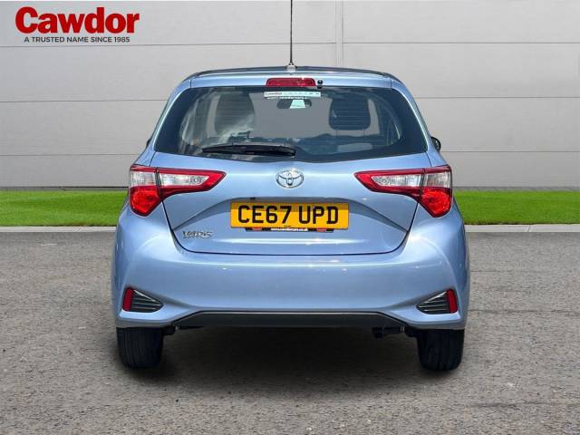 2017 Toyota Yaris 1.5 Hatchback Icon Tech