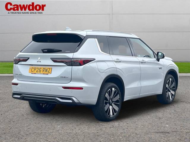 2026 Mitsubishi Outlander 2.4 Estate Diamond