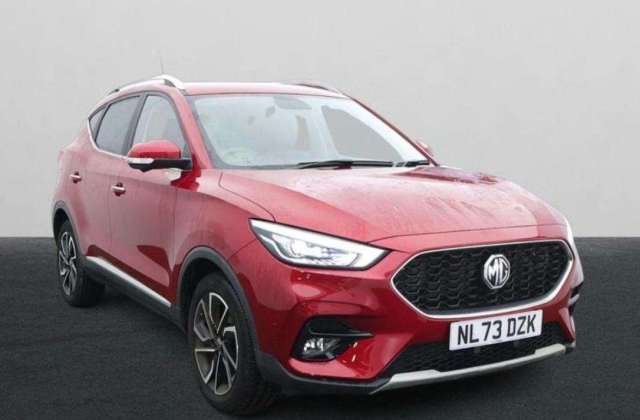 MG Motor UK ZS 1.5 VTi-TECH Exclusive 5dr Hatchback Petrol Red